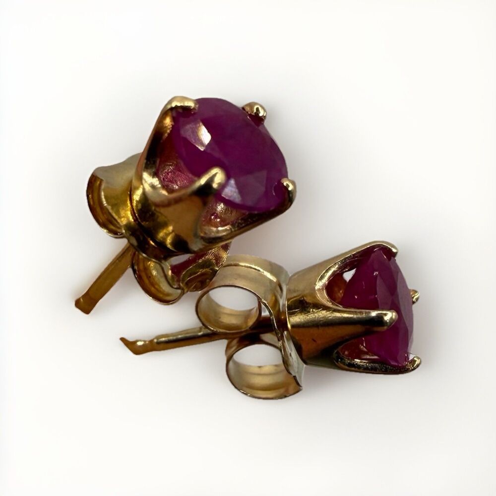 14K Gold Natural Ruby Cranberry Pink Red Faceted Stud Earrings .66CTW